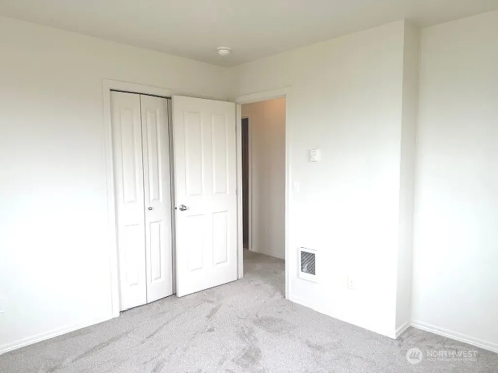 1286 Fleetwood Avenue SW Ocean Shores WA 98569