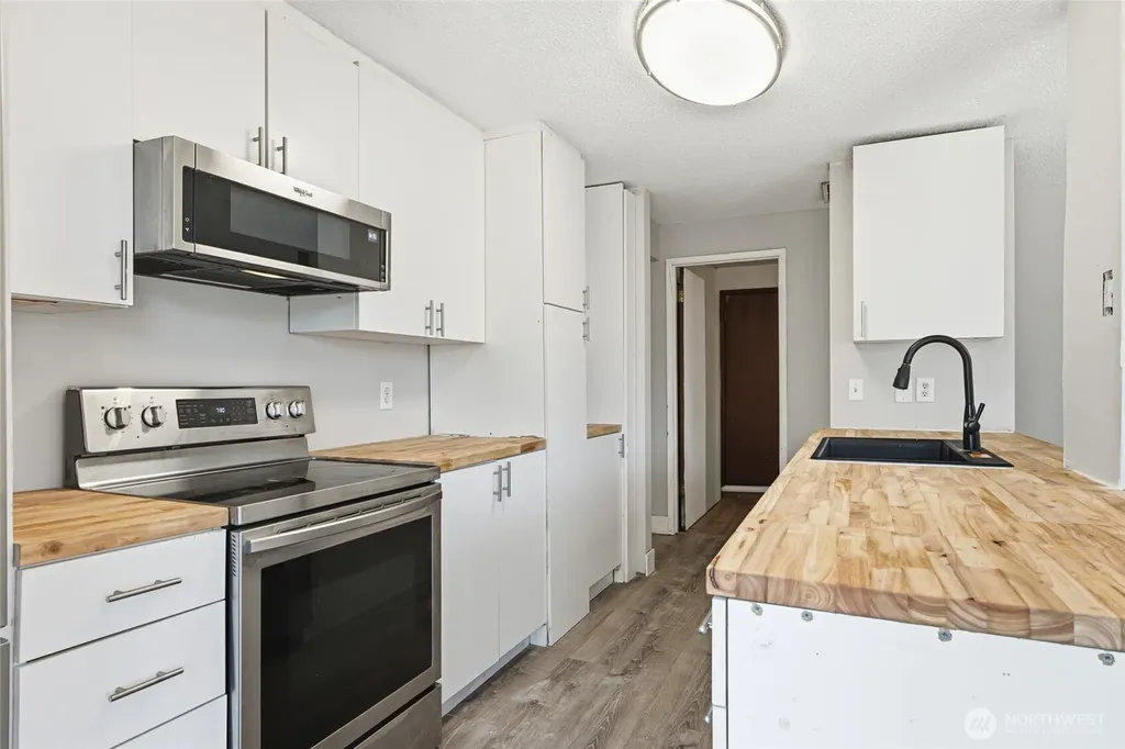 2735 26th Street SE Auburn WA 98002