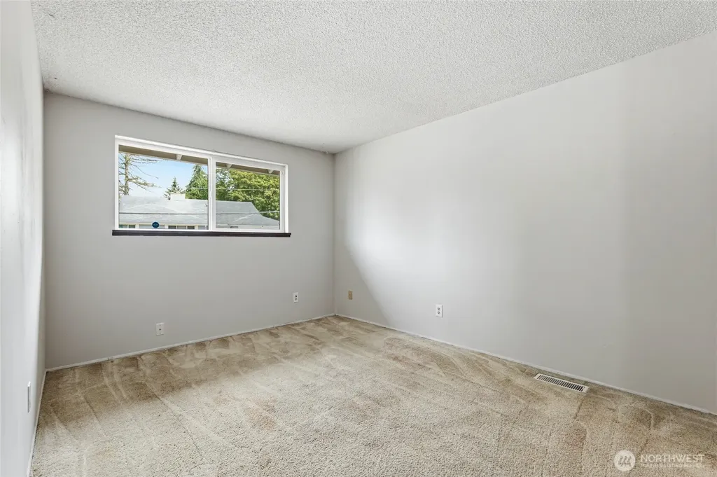 2735 26th Street SE Auburn WA 98002