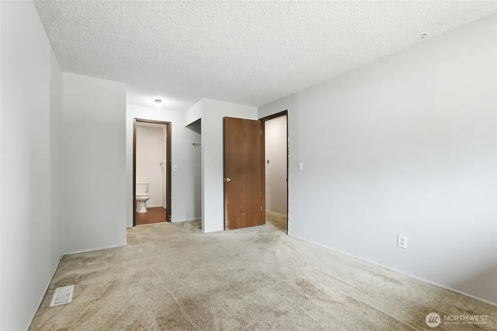 2735 26th Street SE Auburn WA 98002