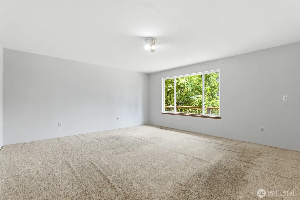 2735 26th Street SE Auburn WA 98002