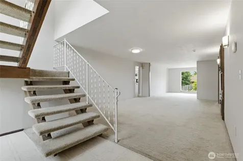 2735 26th Street SE Auburn WA 98002