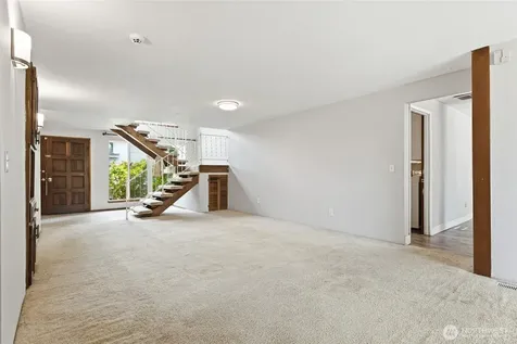 2735 26th Street SE Auburn WA 98002