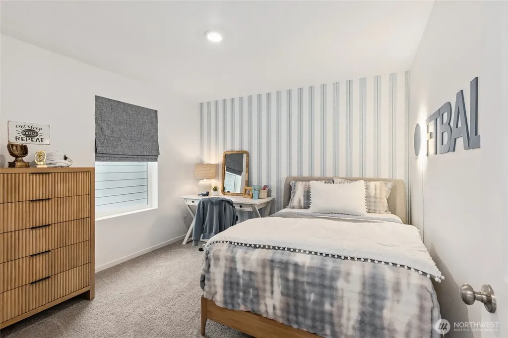 553 Wall Street Buckley WA 98321
