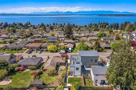 12734 7th Avenue NW Seattle WA 98177