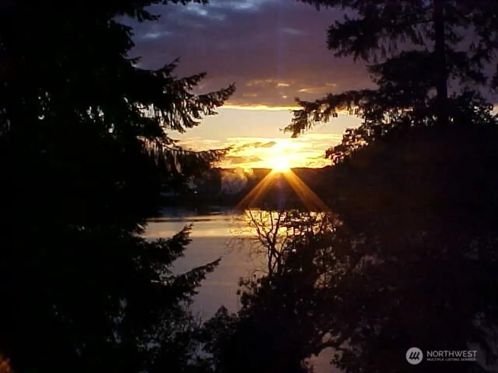 291 E Midway Lane Shelton WA 98584
