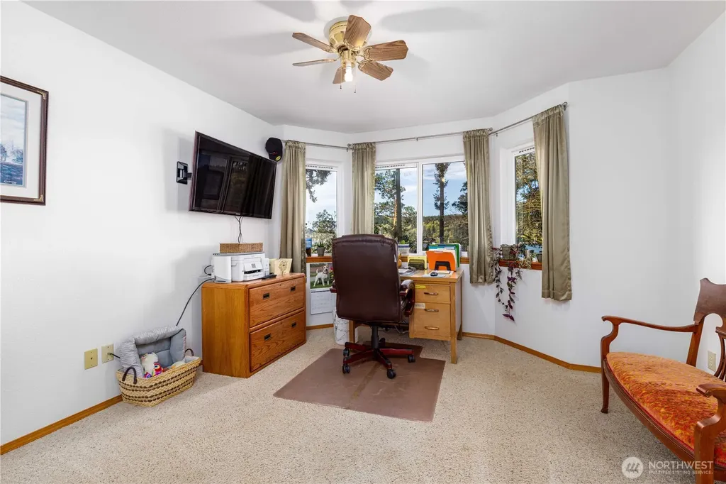 291 E Midway Lane Shelton WA 98584