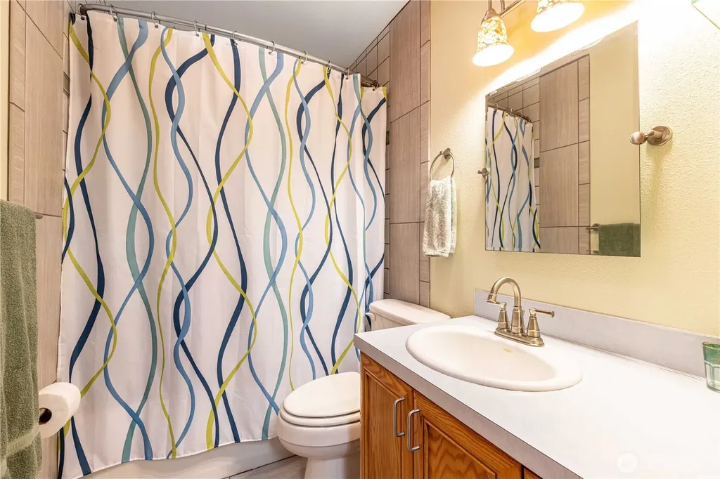 291 E Midway Lane Shelton WA 98584