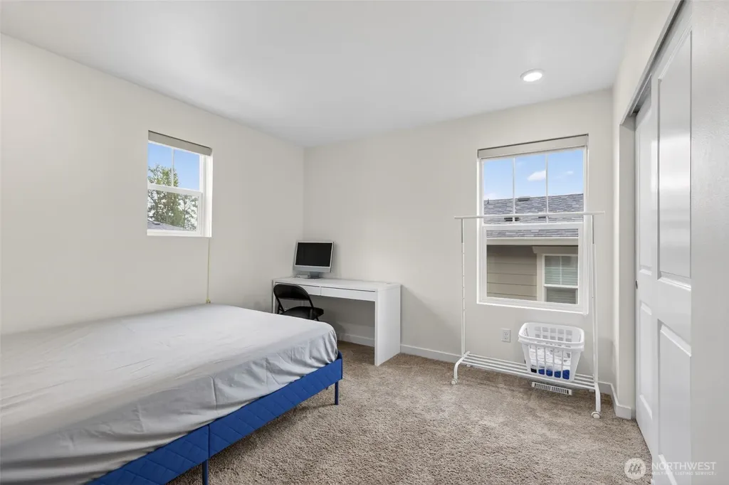 14365 271st Circle NE Duvall WA 98019