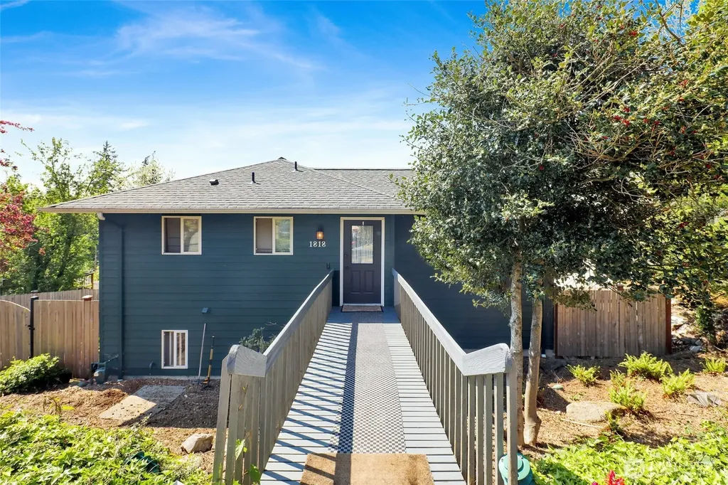 1818 35th Street Bellingham WA 98229