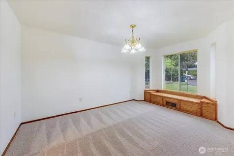 20426 Dayton Avenue N Shoreline WA 98133