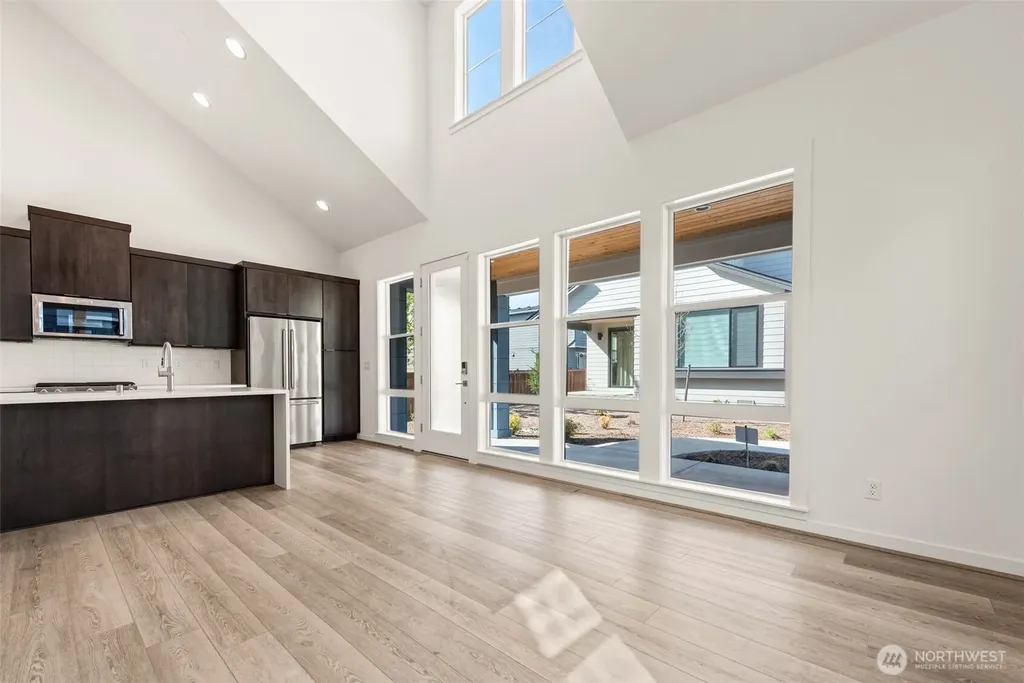 10215 135th Circle NE Kirkland WA 98033