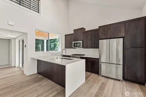 10215 135th Circle NE Kirkland WA 98033