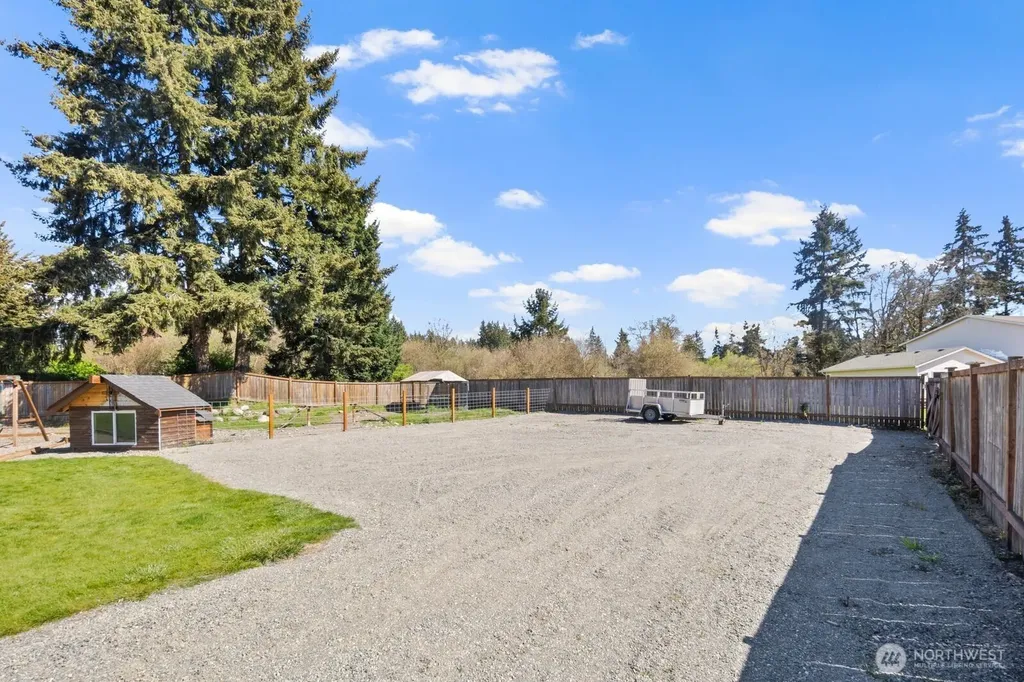33707 Sr 507 S Roy WA 98580