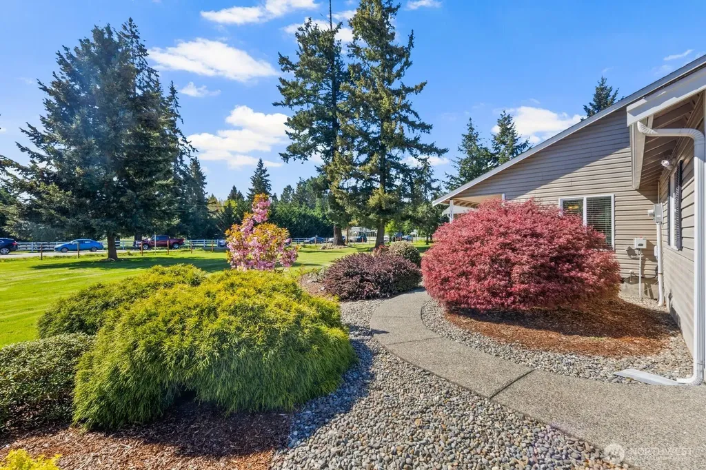 33707 Sr 507 S Roy WA 98580