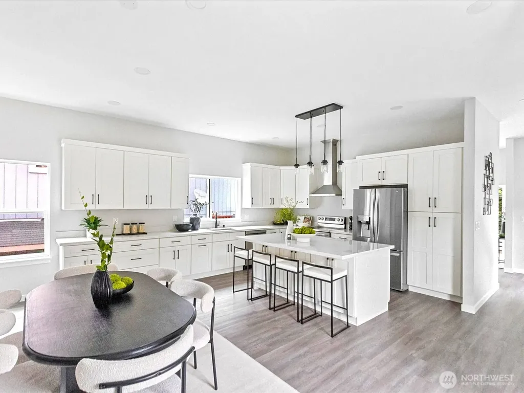 6025 47th Avenue S Seattle WA 98118