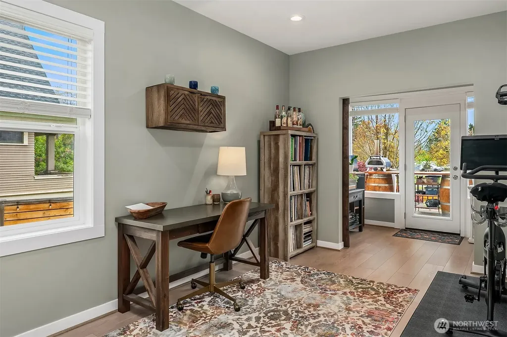 6411 Woodland Place N Seattle WA 98103