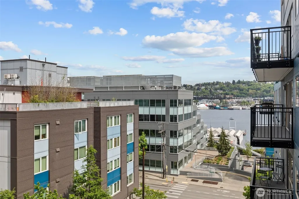 701 Galer Street Seattle WA 98109