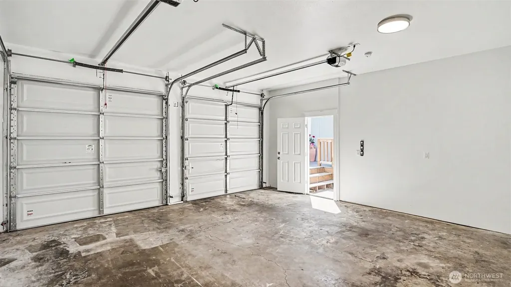 11040 40th Avenue NE Seattle WA 98125