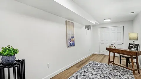 11040 40th Avenue NE Seattle WA 98125