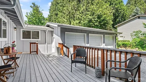 11040 40th Avenue NE Seattle WA 98125