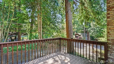 11040 40th Avenue NE Seattle WA 98125