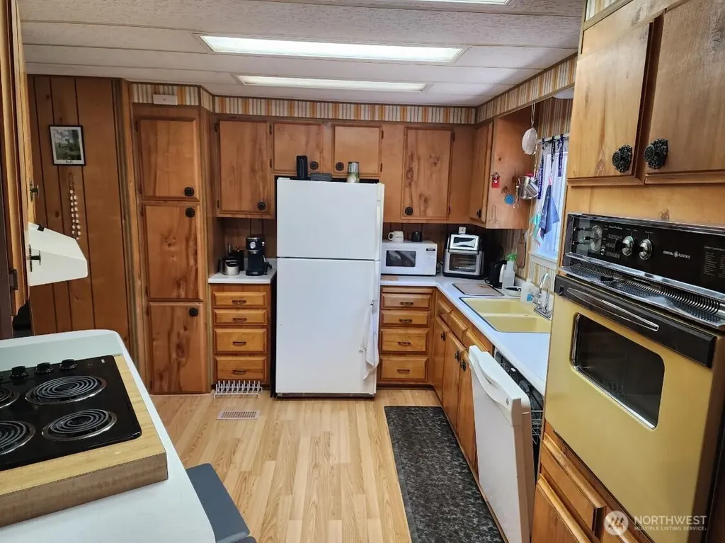 41 Woodland Drive Copalis Beach WA 98535