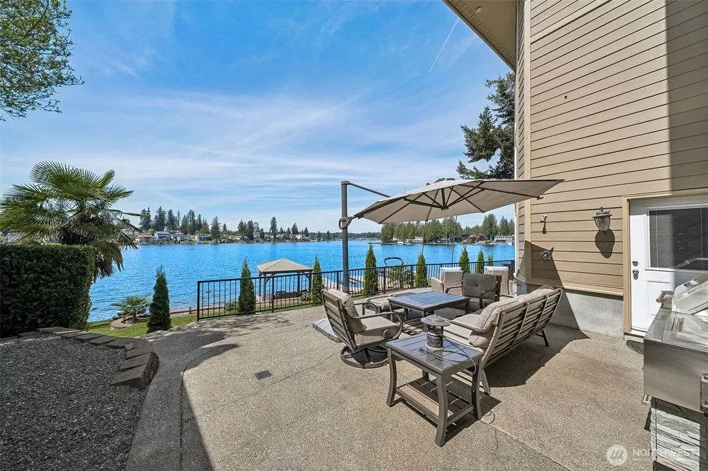 6804 Vandermark Road Bonney Lake WA 98391