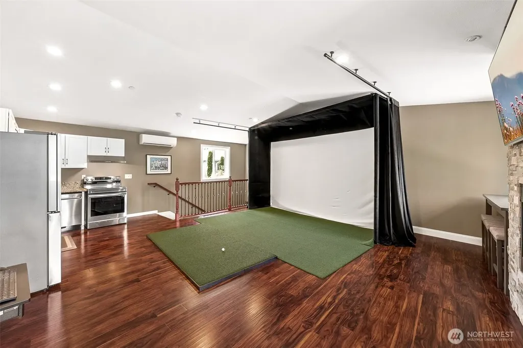 6804 Vandermark Road Bonney Lake WA 98391
