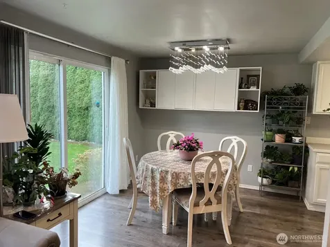 9116 1st Place NE Lake Stevens WA 98258