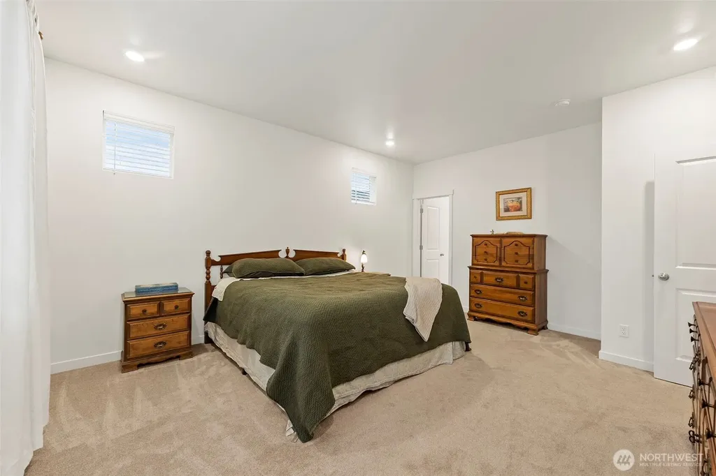 17843 126th Street E Bonney Lake WA 98391