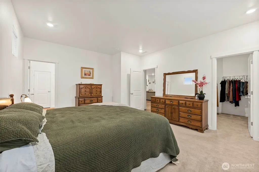 17843 126th Street E Bonney Lake WA 98391