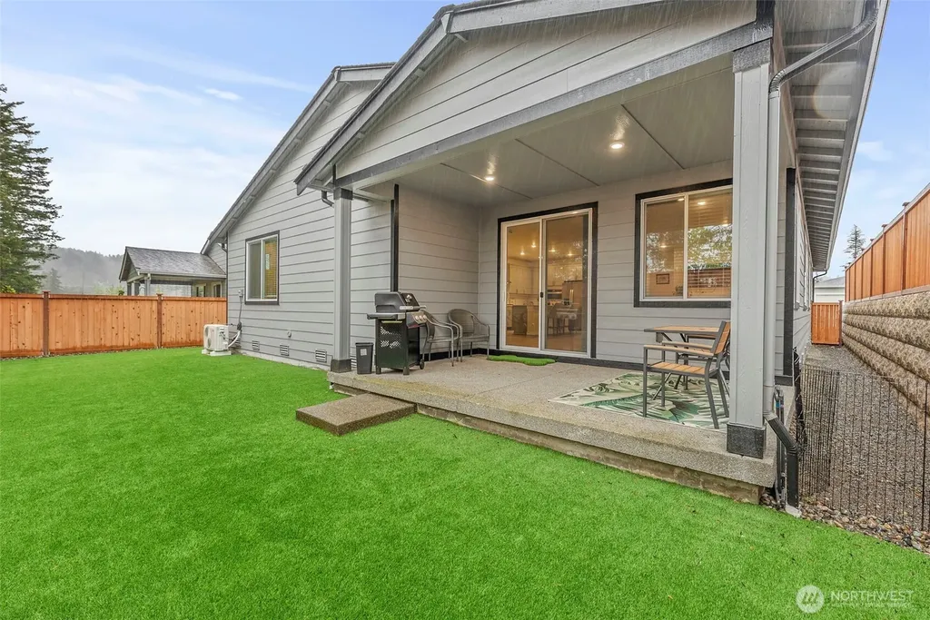 17843 126th Street E Bonney Lake WA 98391