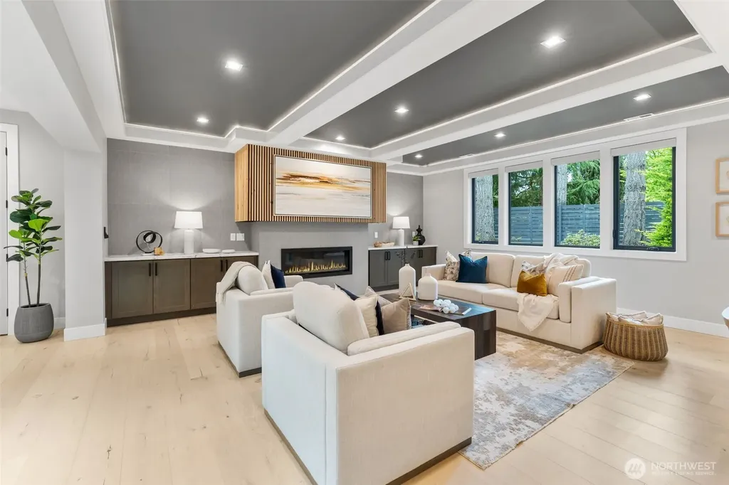 12608 NE 30th Street Bellevue WA 98005