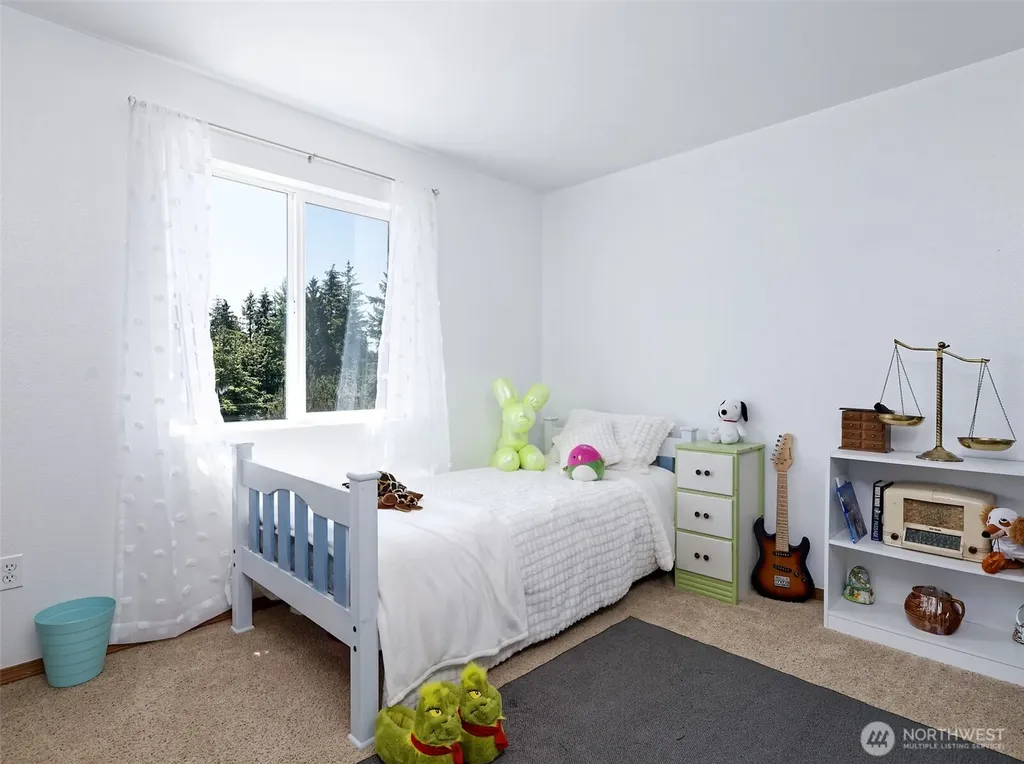 361 N North Hill Road Hoodsport WA 98548