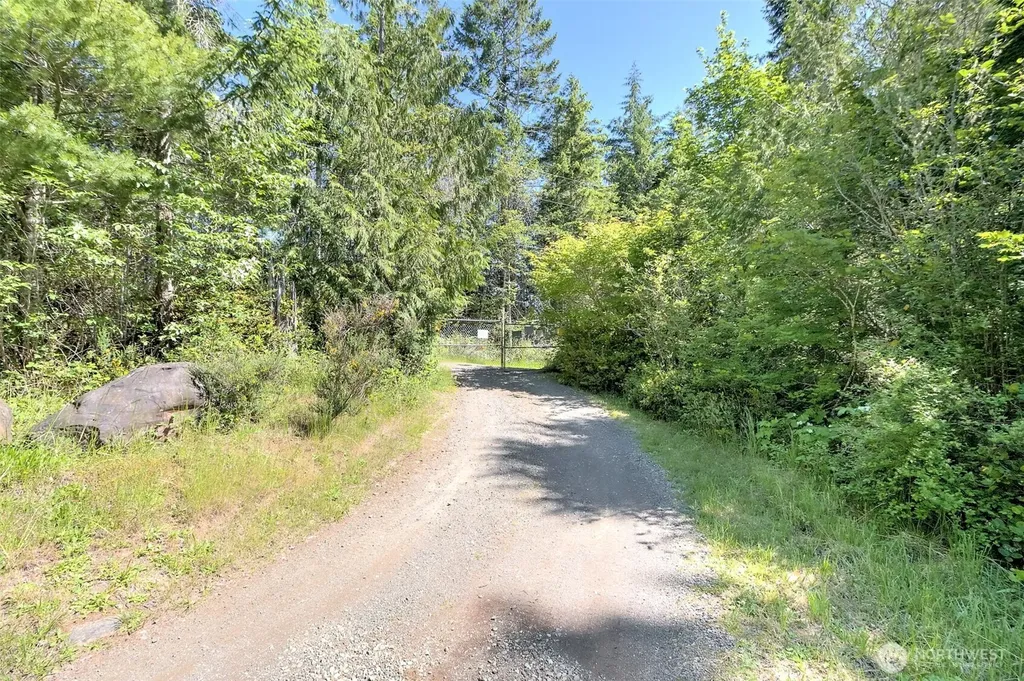 361 N North Hill Road Hoodsport WA 98548
