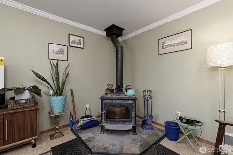 361 N North Hill Road Hoodsport WA 98548