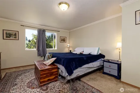 361 N North Hill Road Hoodsport WA 98548