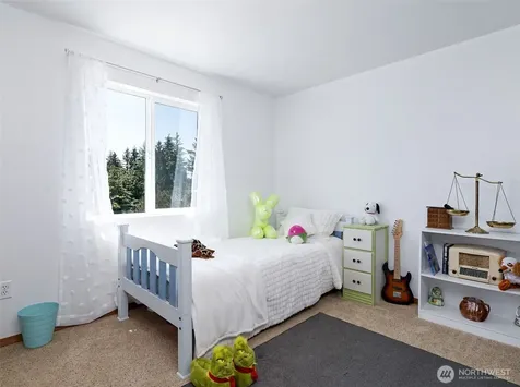 361 N North Hill Road Hoodsport WA 98548