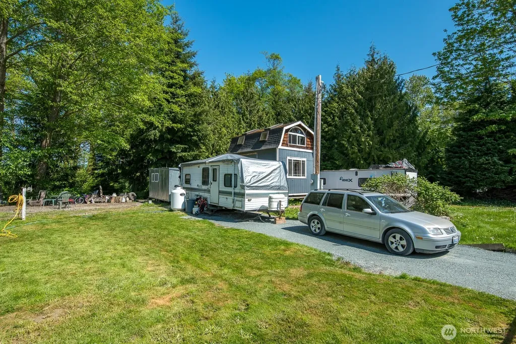 23727 Cove Road Sedro Woolley WA 98284
