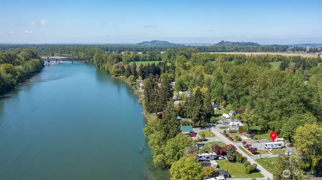 23727 Cove Road Sedro Woolley WA 98284