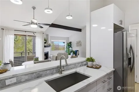11630 NE 70th Place Kirkland WA 98033