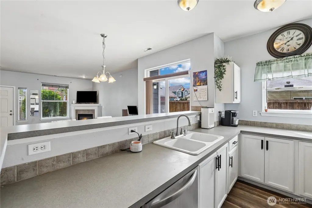 11308 6th Avenue E Tacoma WA 98445