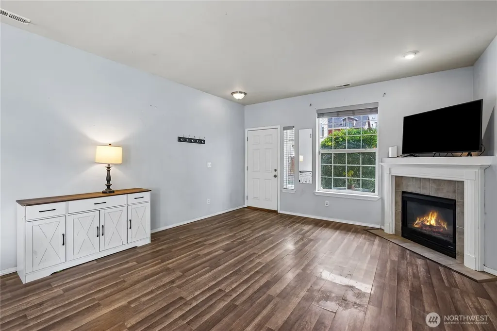11308 6th Avenue E Tacoma WA 98445