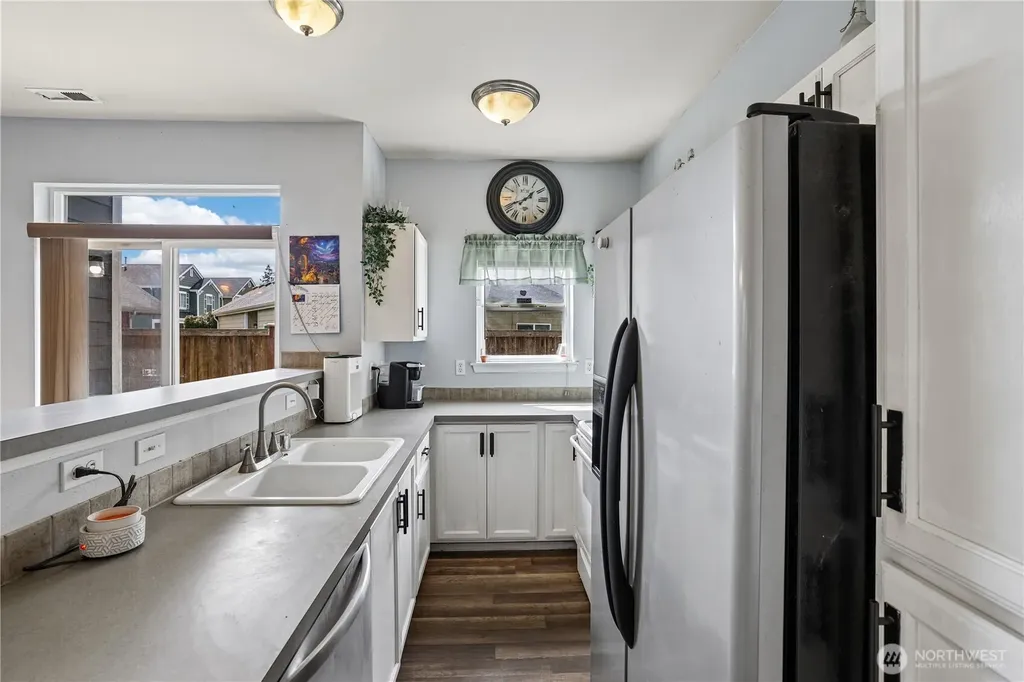 11308 6th Avenue E Tacoma WA 98445
