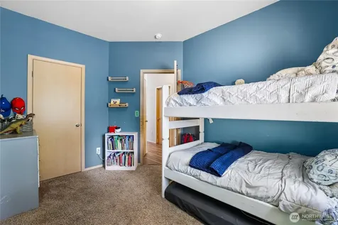 11308 6th Avenue E Tacoma WA 98445
