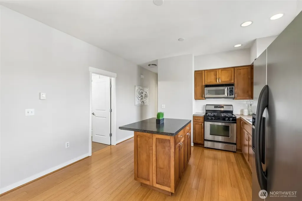 1775 27th Lane NE Issaquah WA 98029