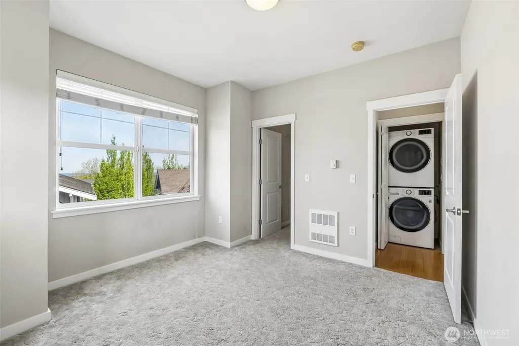 1775 27th Lane NE Issaquah WA 98029