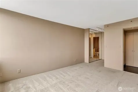 4540 8th Avenue NE Seattle WA 98105