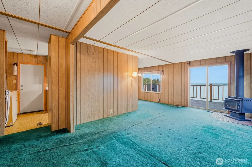 2838 Steamboat Island Loop NW Olympia WA 98502